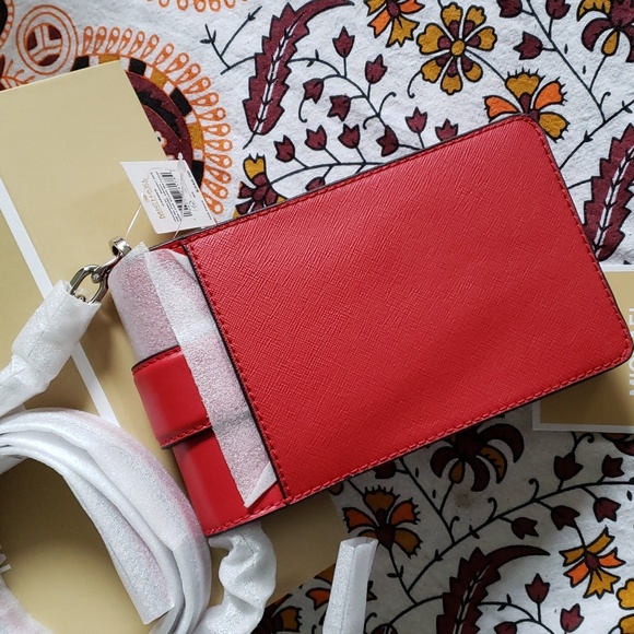 Michael Kors "Carmen" Red Leather Crossbody/Shoulder Bag NWT NIB *Host Pick* - Picture 3 of 9